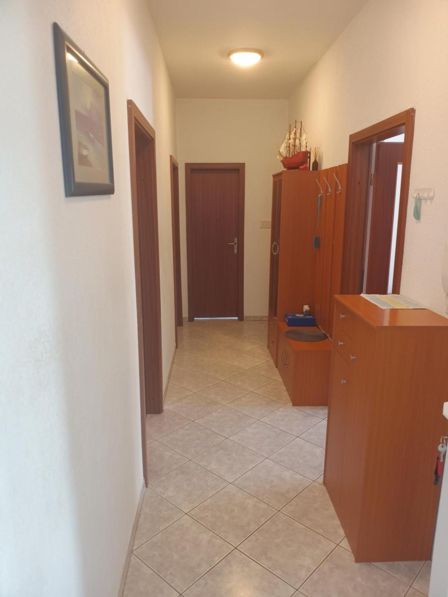 Apartment Livaja -100m2 ,free Parking, Klima,wifi