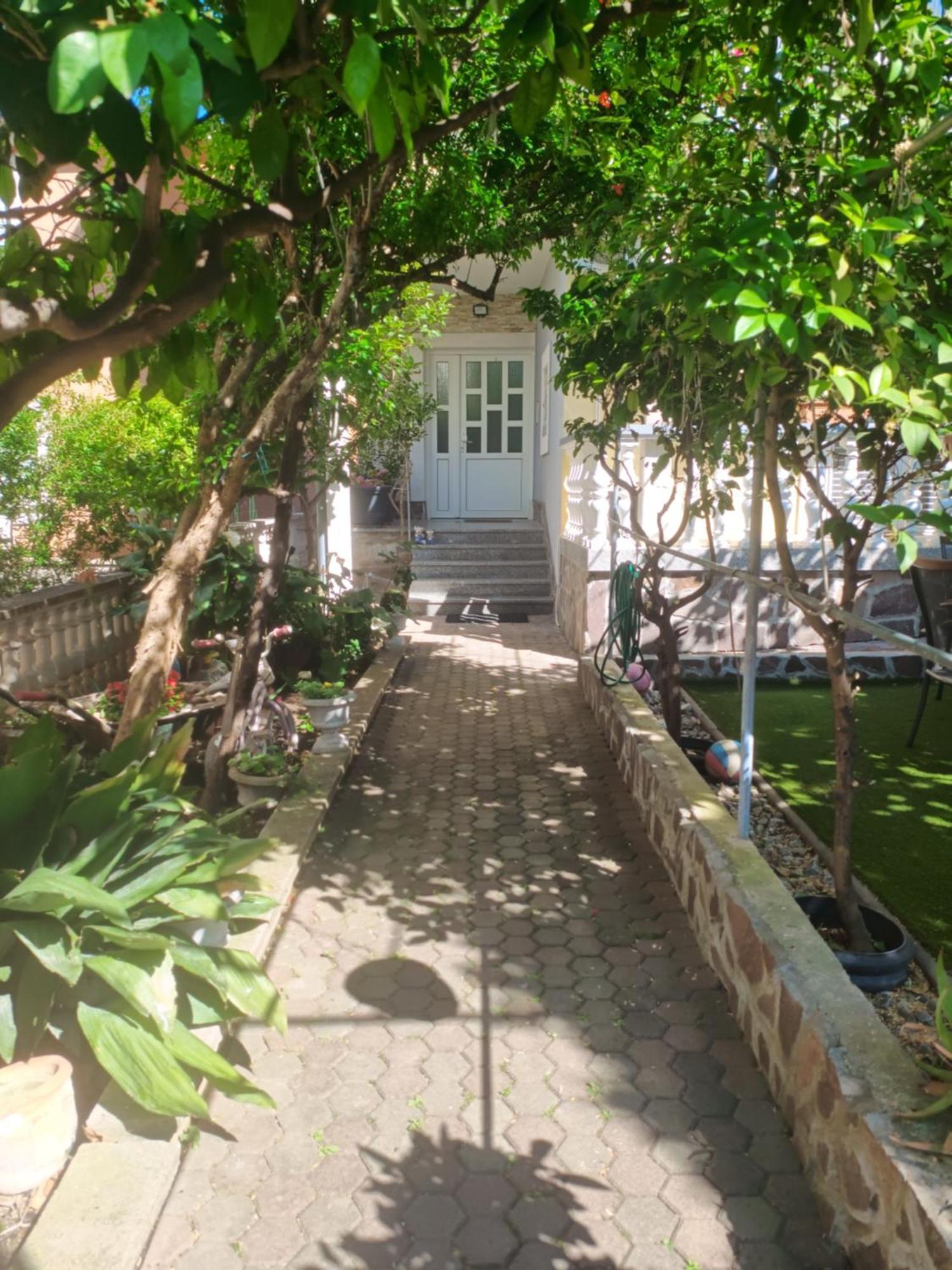 Livaja -100m2 ,free Parking, Klima,wifi Zadar