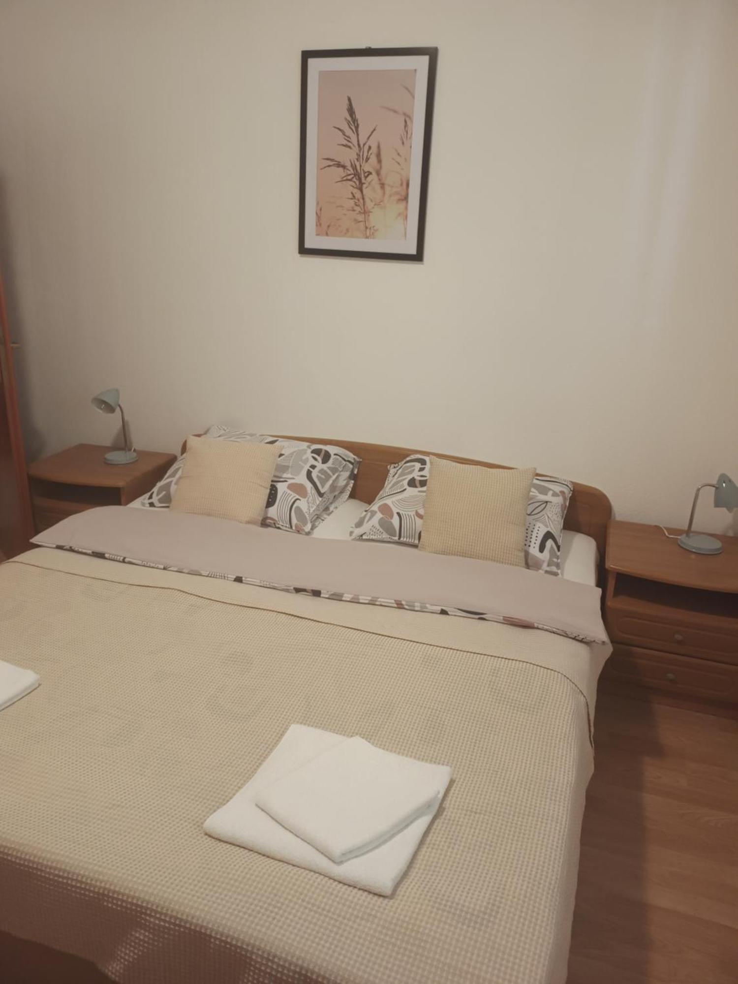 Apartment Livaja -100m2 ,free Parking, Klima,wifi *