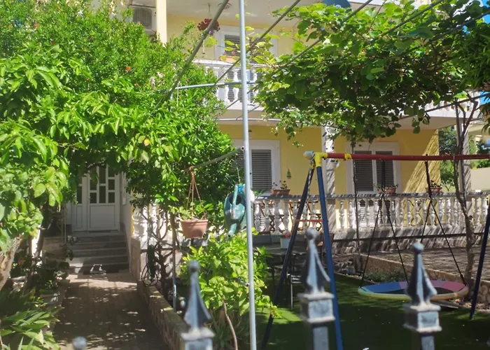 Apartment Livaja -100M2 ,Free Parking, Klima,Wifi