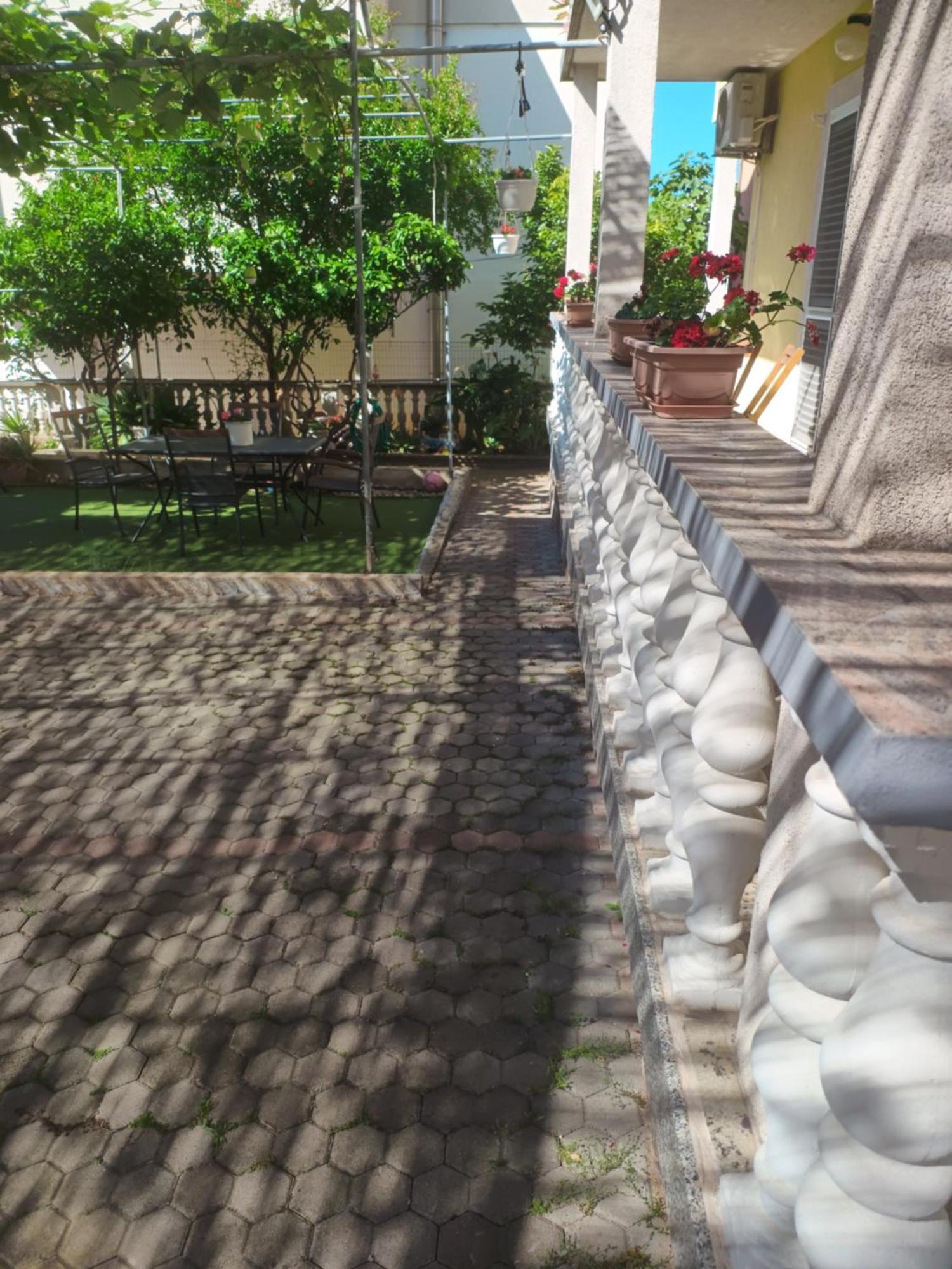 Livaja -100m2 ,free Parking, Klima,wifi *