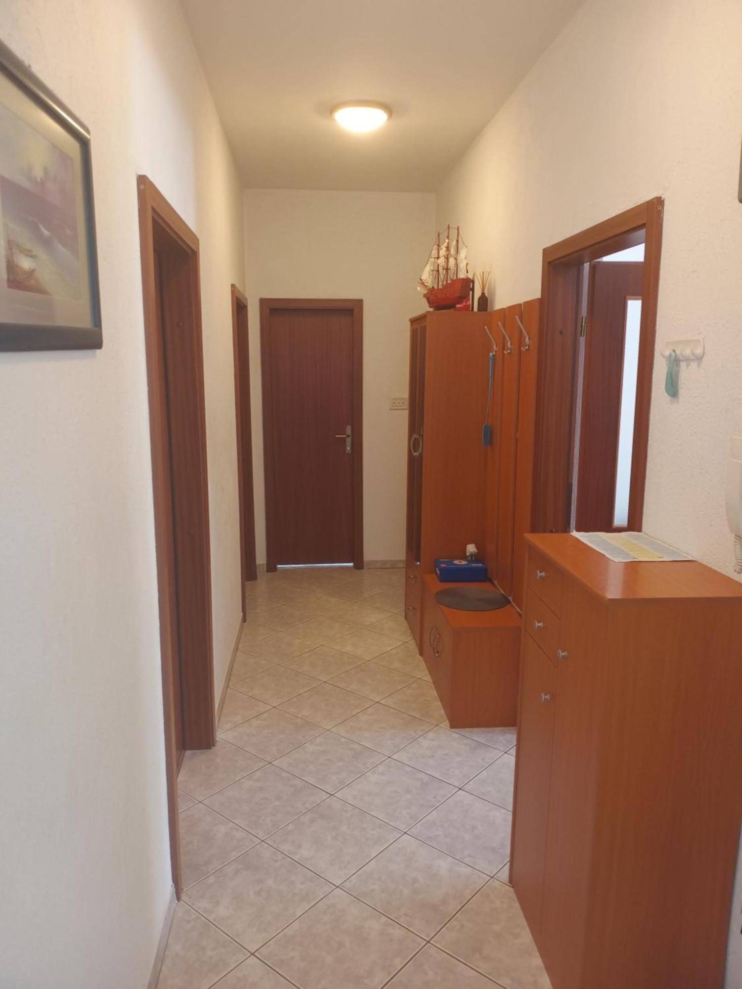 Livaja -100m2 ,free Parking, Klima,wifi Zadar
